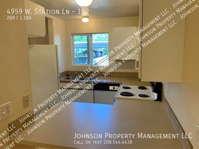Building Photo - 4959 W Station Ln