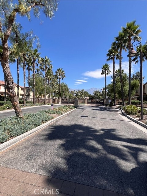 Building Photo - 3022 E Via Corvina