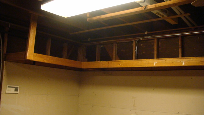 Garage storage space - 2870 N Cottonwood St