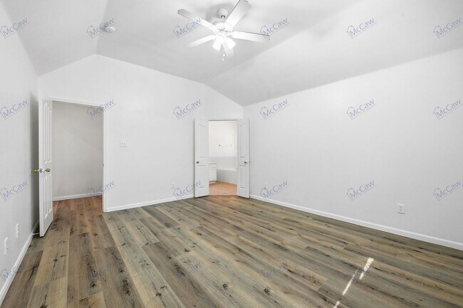 Building Photo - 3833 Tidball Dr