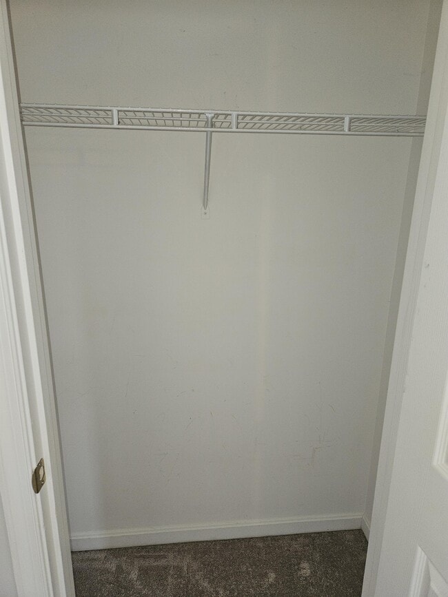 Building Photo - 201 Stull Ct