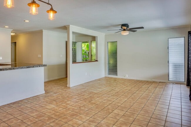 Building Photo - Marina Front Townhome at Kuapa Isle