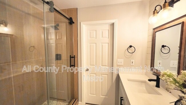 Building Photo - 11225 Wittenridge Dr