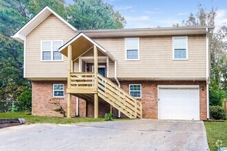 Building Photo - 5796 Dug Hollow Rd