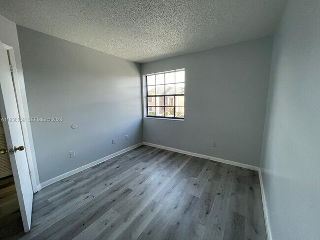 Building Photo - 1149 Independence Trail