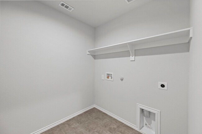 Building Photo - 9504 Drifting Sand Dr