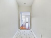 Building Photo - 143 Creve Core Dr