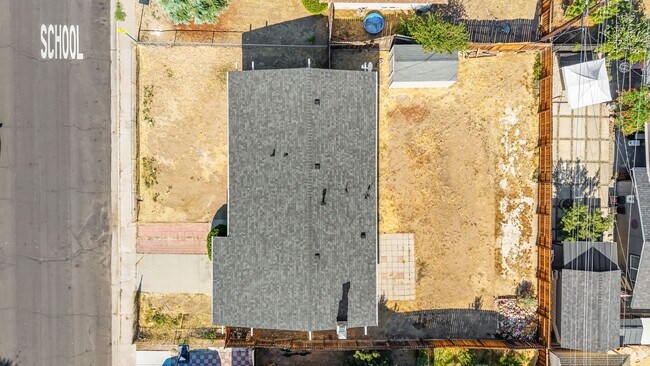 Building Photo - 2565 Pequop St