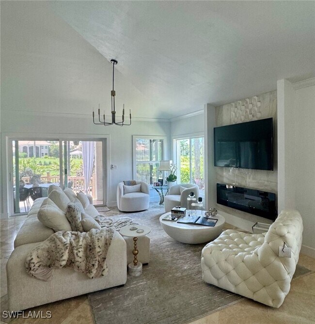 Building Photo - 27190 Enclave Dr