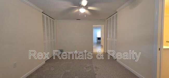 Building Photo - 4095 14th St NE