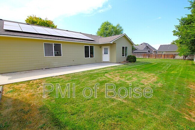 Building Photo - 1160 S Ruler Ave