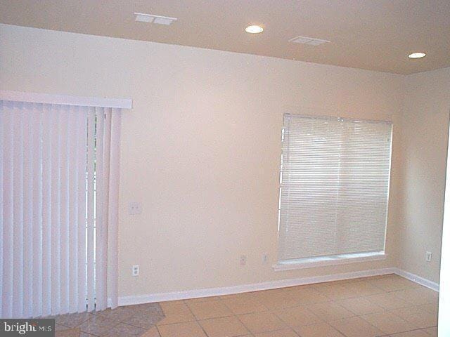 Building Photo - 18 Glennwood Dr