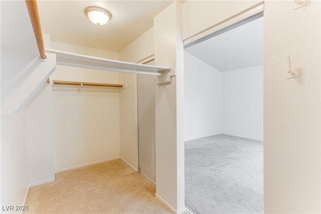 Building Photo - 313 Tuscany Ct