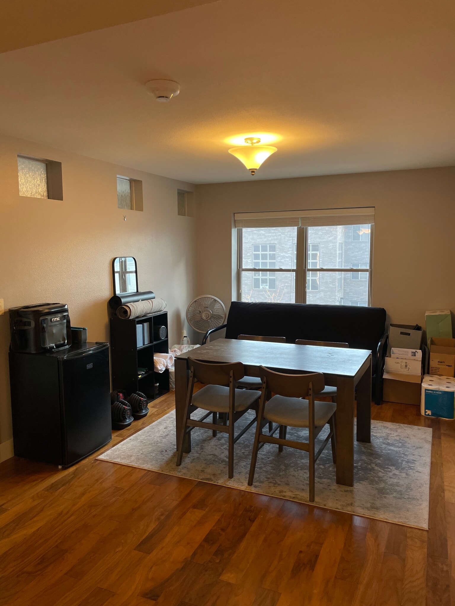 Dining Area - 332 S Linn St