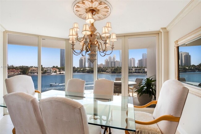 Building Photo - 19707 Turnberry Way