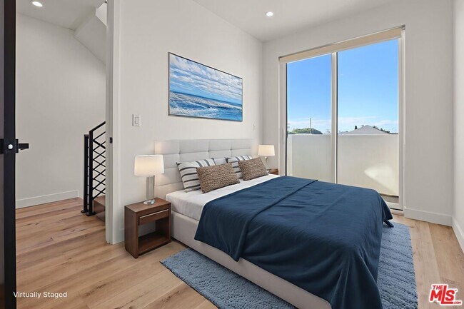 Building Photo - 1520 Magnolia Ave