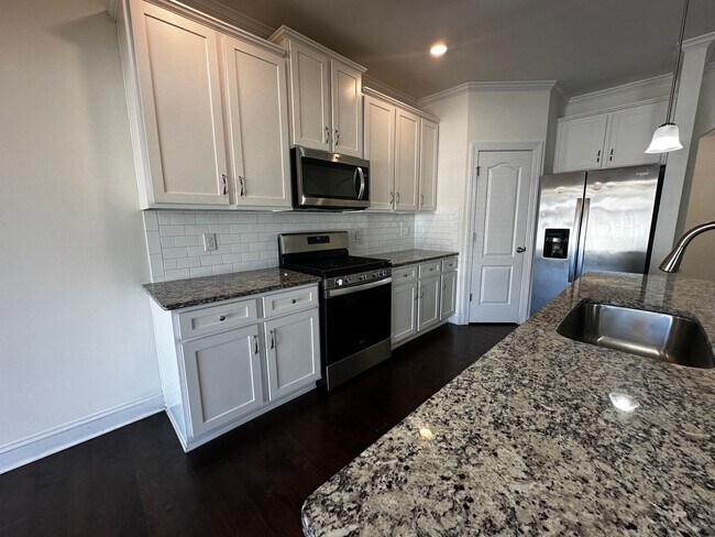 Building Photo - Exclusively Offered By Muse Realty Rentals, LLC