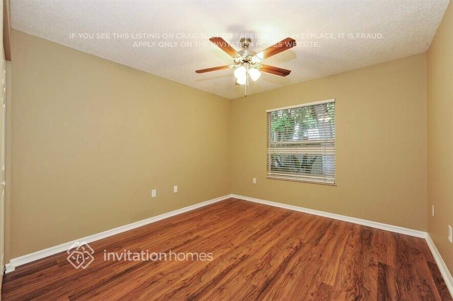 Building Photo - 8008 55th St E