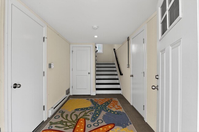 Building Photo - 103 N Madison Ave