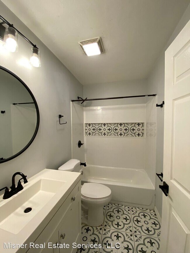 2 br, 1 bath House 5821 NW 23rd Terrace 5821 NW 23rd Terrace