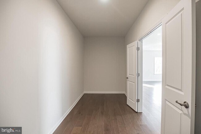 Building Photo - 3064 Marias Way