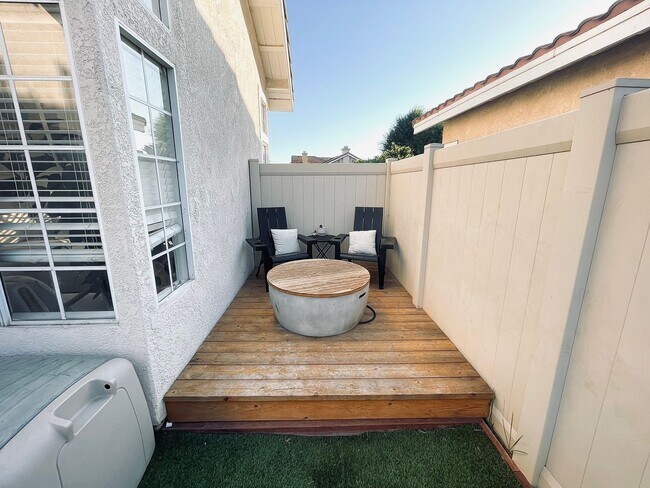 Building Photo - Upgraded Menifee Lakes Home for Lease!
