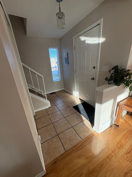 Building Photo - 8094 Miller Cir