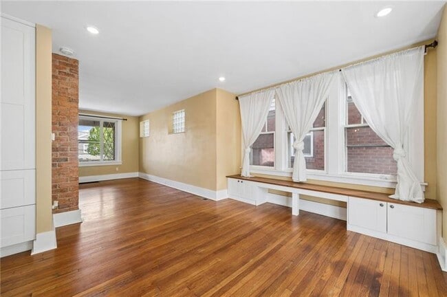 Building Photo - 1405 Morningside Ave