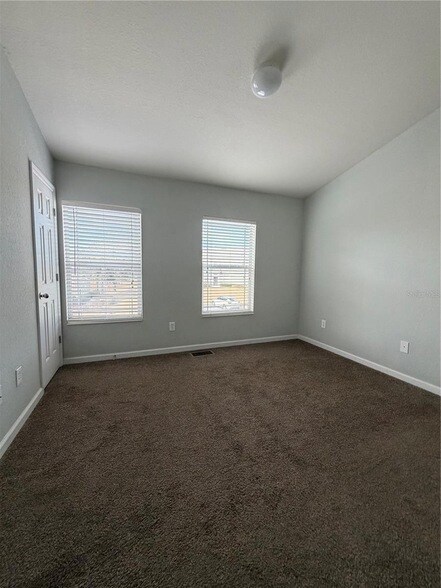 Building Photo - 4895 SW 45th St