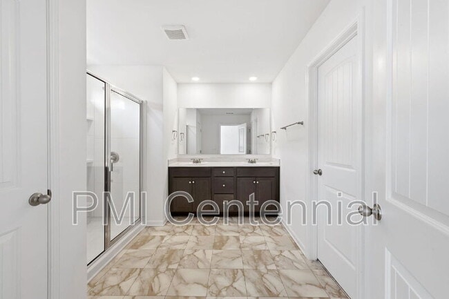 Building Photo - 110 Shelter Ln E