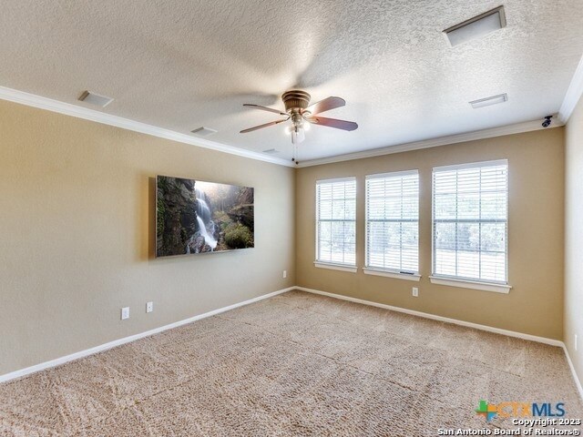 Building Photo - 109 Clear Water