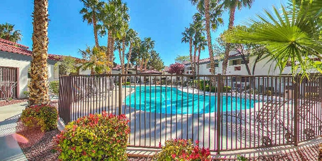 Building Photo - 8465 W Sahara Ave