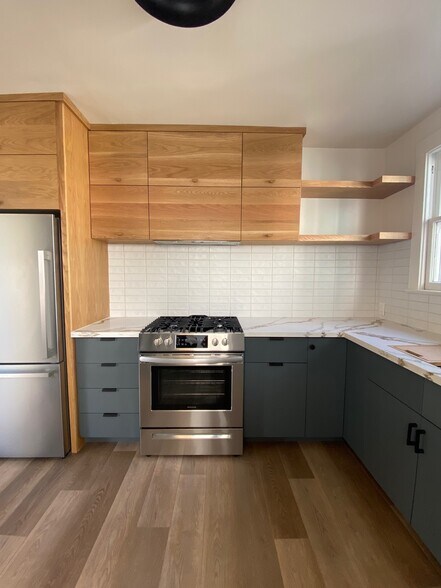 Kitchen North Wall - 2452 Palm Dr