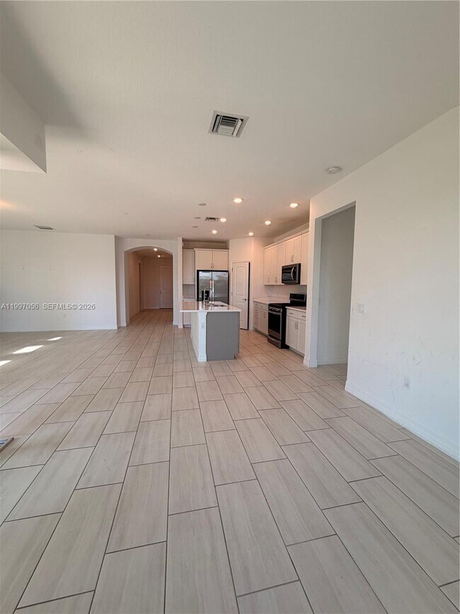 Building Photo - 5026 Piaffe Dr