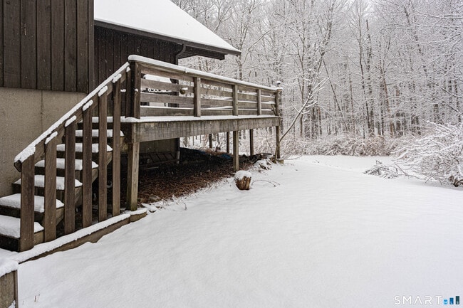 Building Photo - 215 Old Newtown Rd