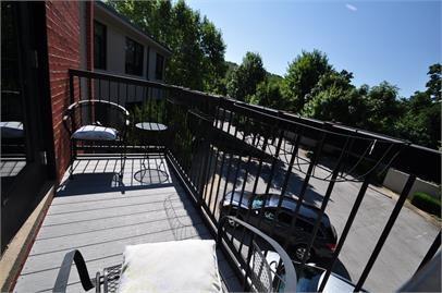 Building Photo - 313 E Lafayette St