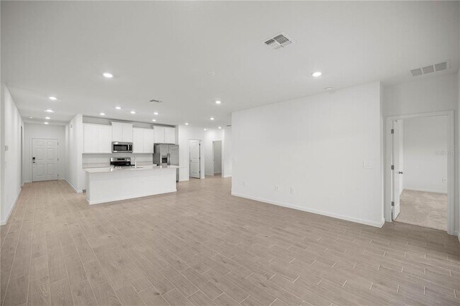 Building Photo - 6587 SW 89th Loop