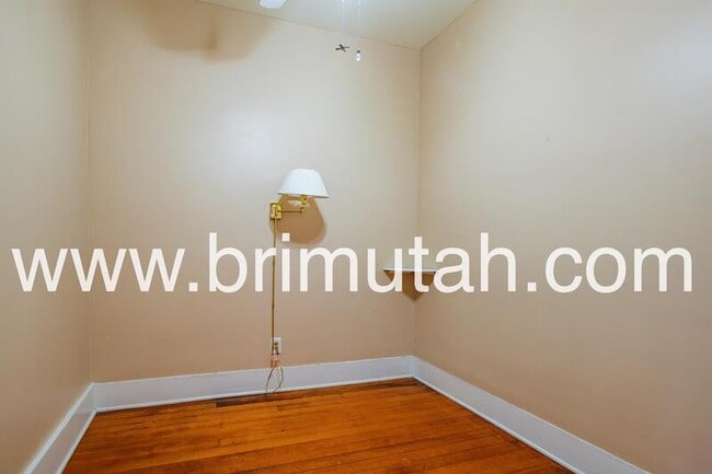 Building Photo - 234 E 100 S
