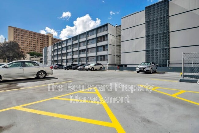 Building Photo - 1550 Rycroft St