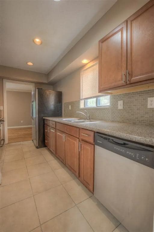 Building Photo - 5578 Sweet Gum Dr