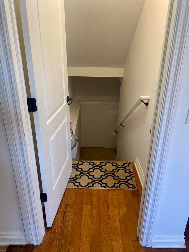 Building Photo - 5015 N Territorial Rd