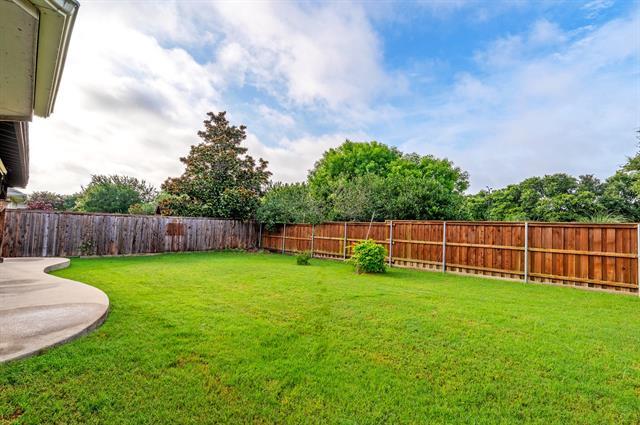 Building Photo - 8309 Green Ash Dr