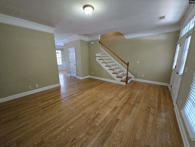 Building Photo - 301 Long Pointe Ln