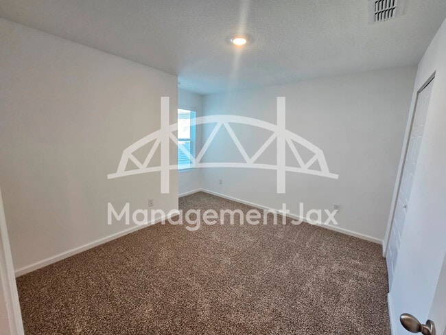 Building Photo - 5918 Ortega Lk Dr