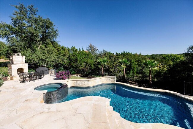 Building Photo - 2609 Old Hickory Cove