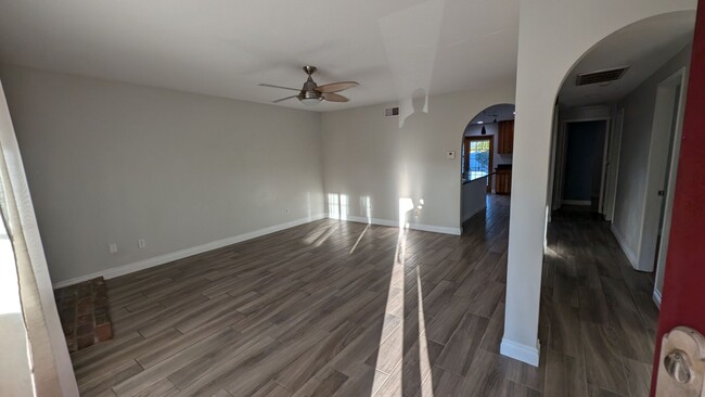 Building Photo - Single Story 4 bed house For Rent In Poway...