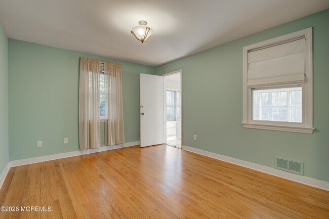 Building Photo - 53 Little Silver Pkwy