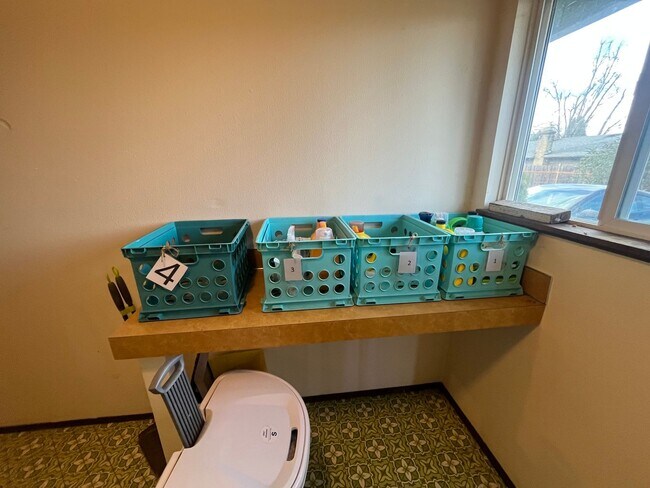 Building Photo - 1-Bedroom 1-Bathroom apartment in Cottage Grove