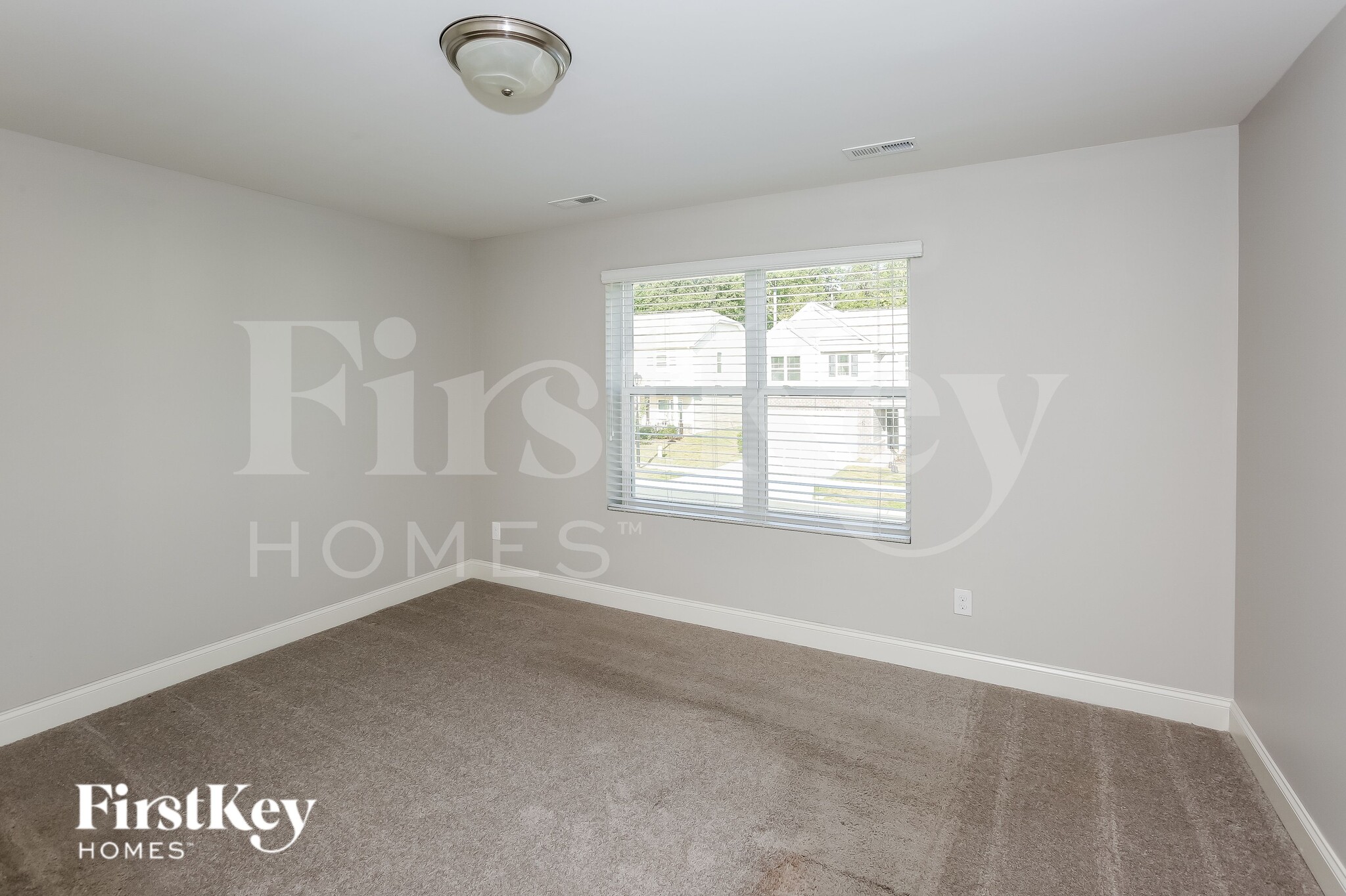 Building Photo - 9225 Evans Creek Ct