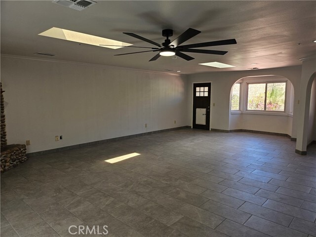 Building Photo - 9041 Puesta Del Sol